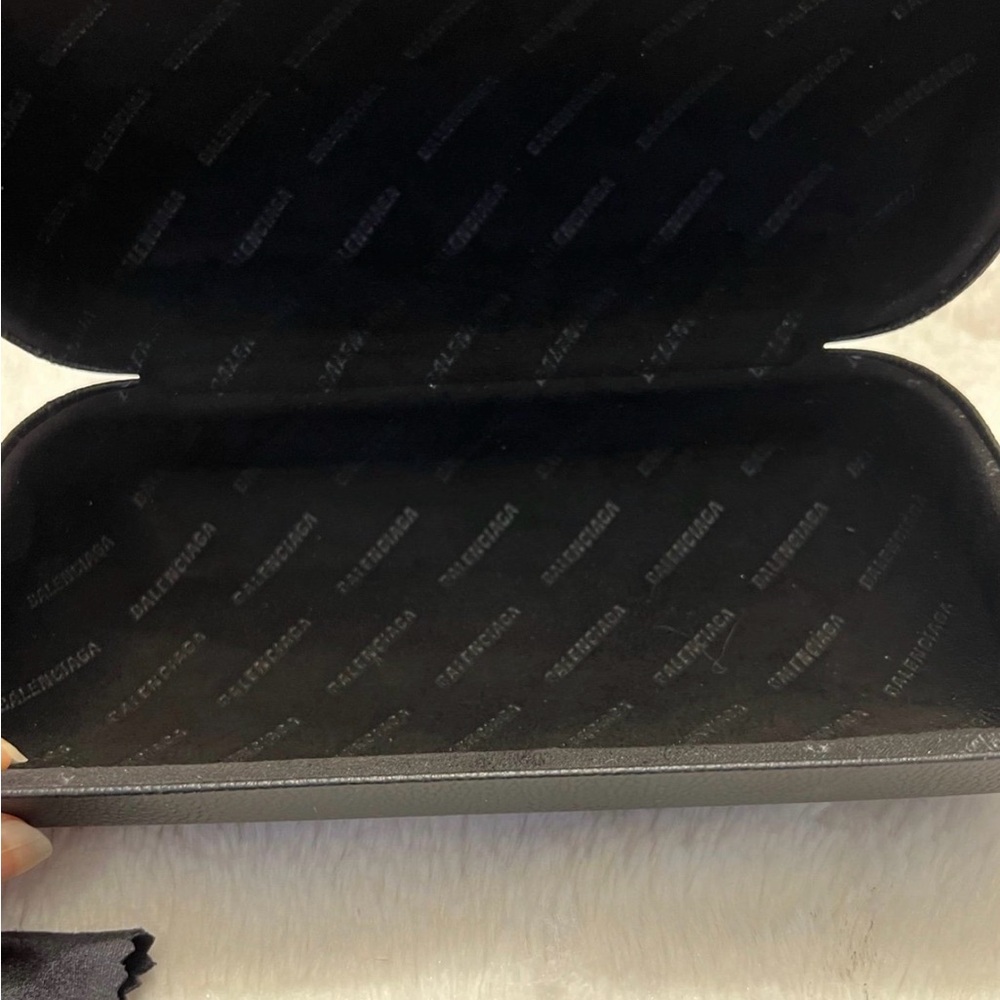 Balenciaga Black Sunglasses - Picture 11 of 12